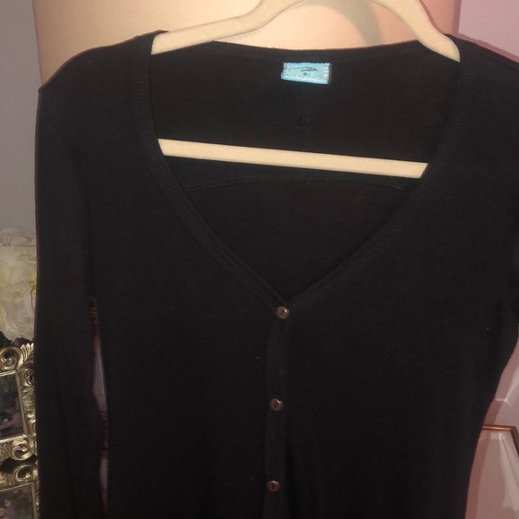 Cardigan - Picture 3 of 4